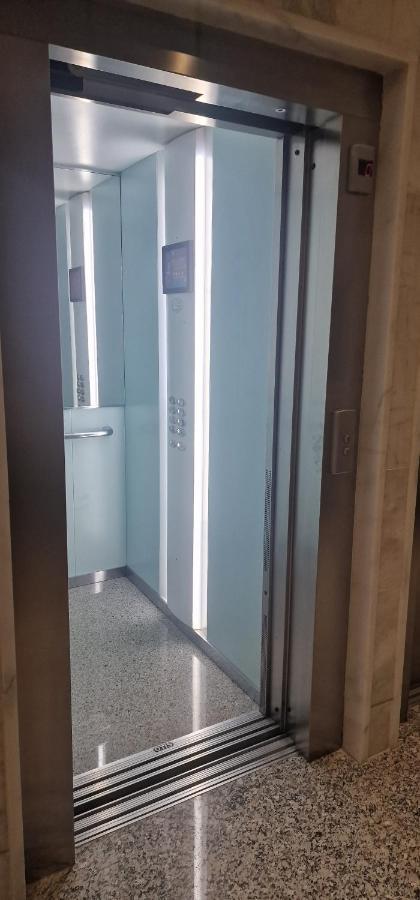 Apartmán Estudio En Centro De Alicante Exteriér fotografie